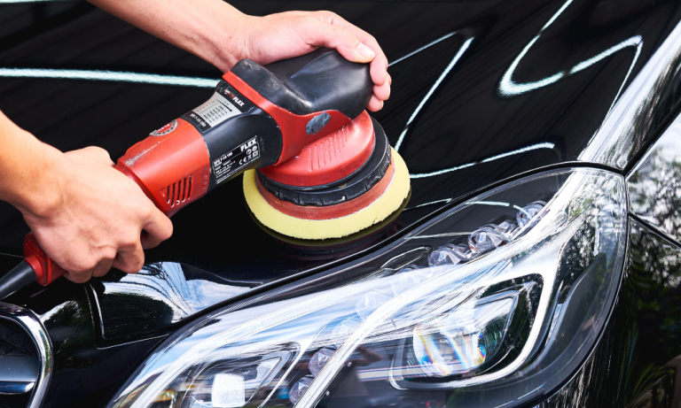 How a Car Cut and Polish Can Improve the Appearance of Your Vehicle